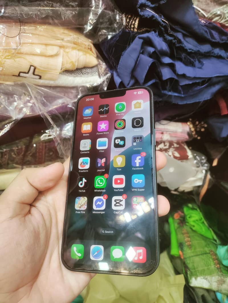 Apple iPhone 14 plus 0