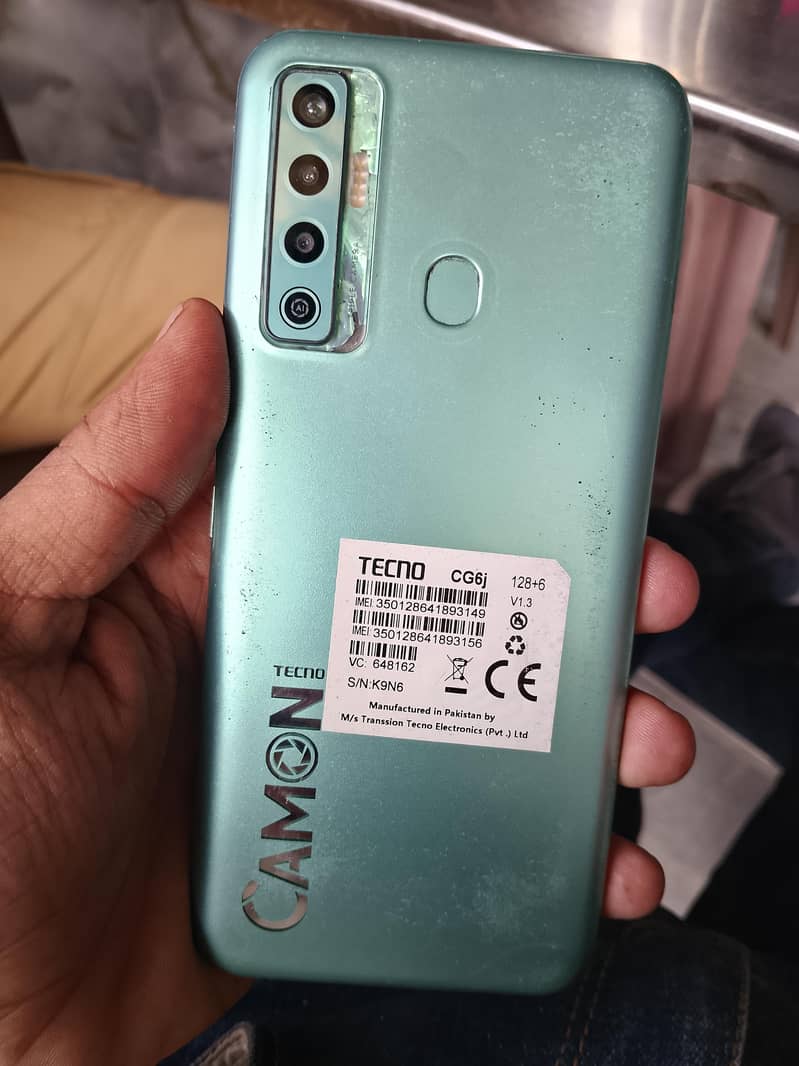 Tecno Camon 17 Pro 0