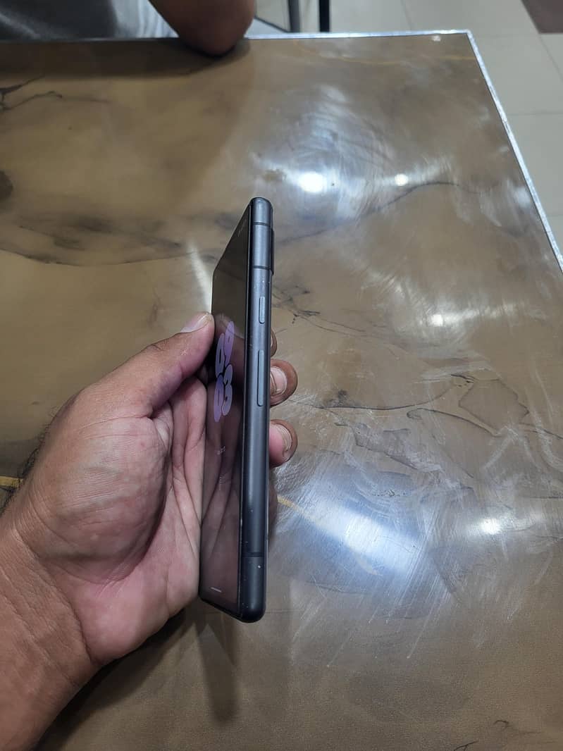 Google Pixel 7a 3