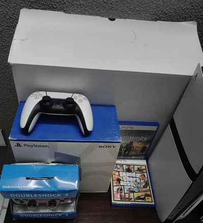 PS5 Pro 2tb With Disc Drive & 2 Controlars With Complete Box