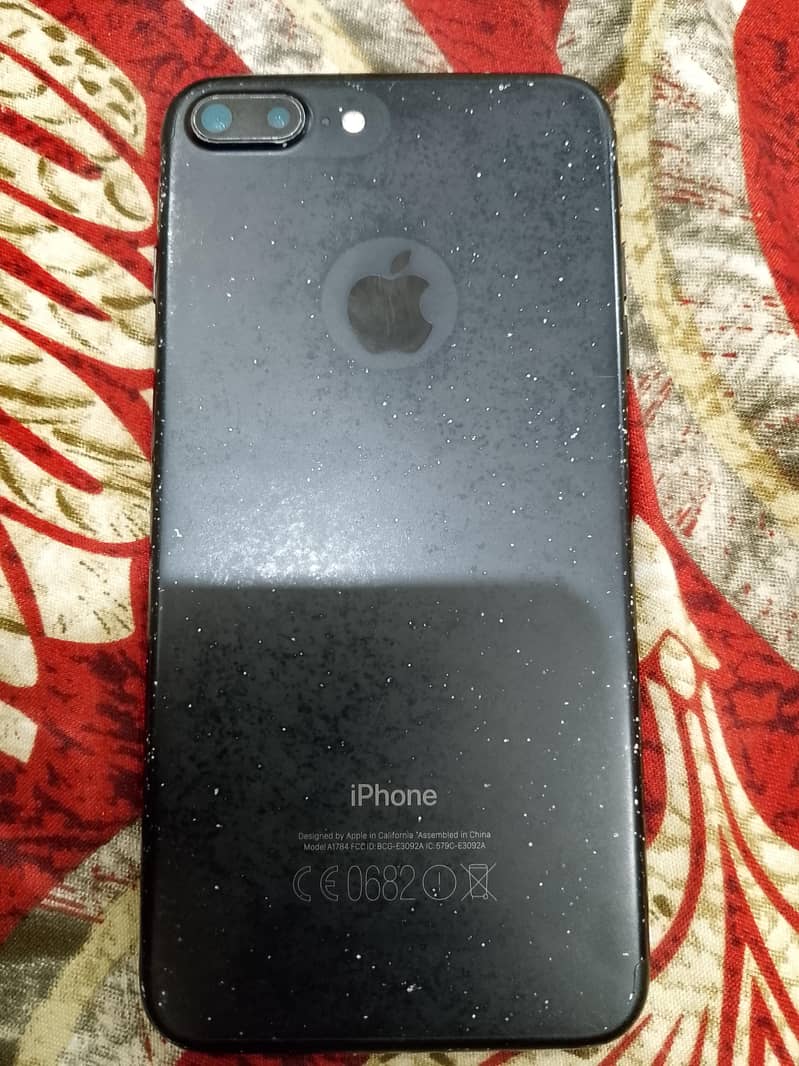 Apple iPhone 7 Plus 4