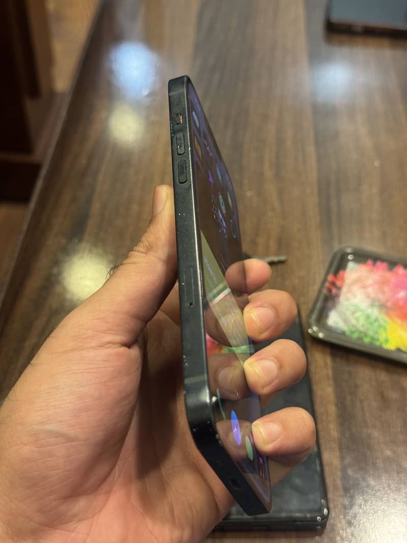 Apple iPhone 14 plus 6