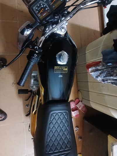125 gold edition