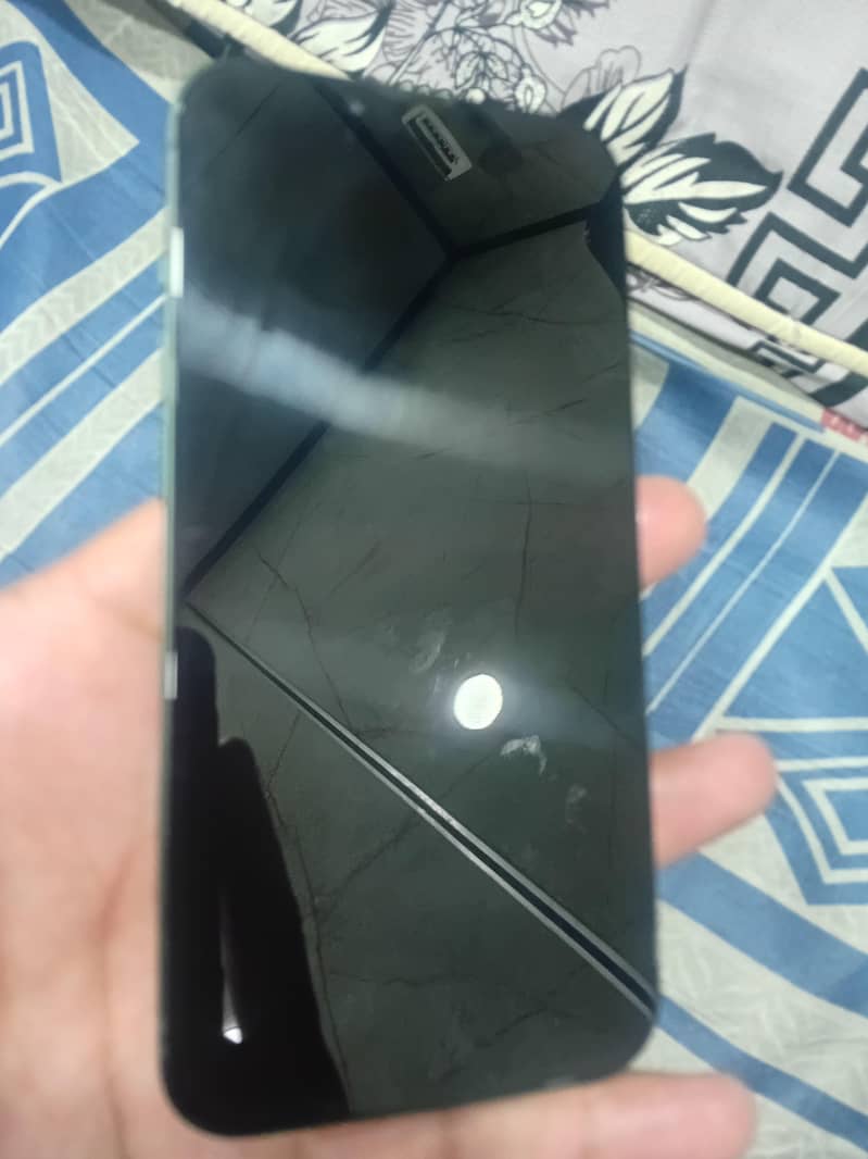 Apple iPhone 13mdm 1