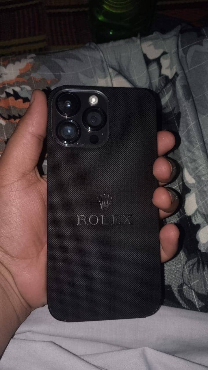 iPhone 14 Pro Max 8