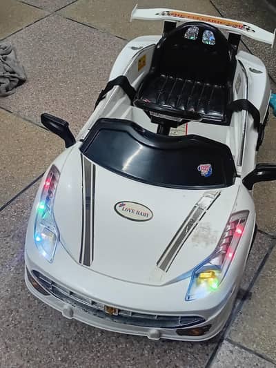 Kids electric car
