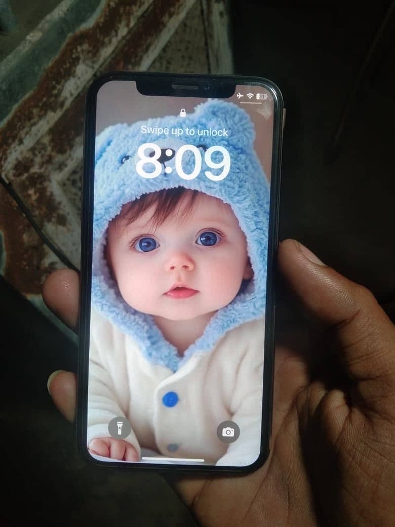Apple iPhone XS 1
