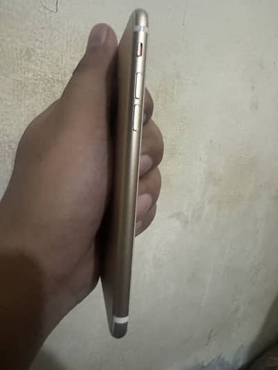 Apple iPhone 8