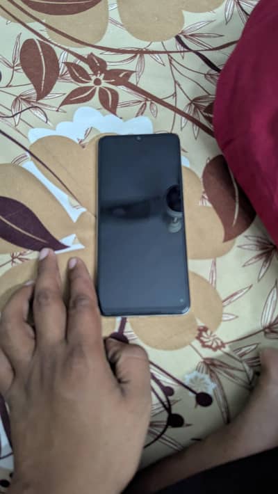 Realme note 70