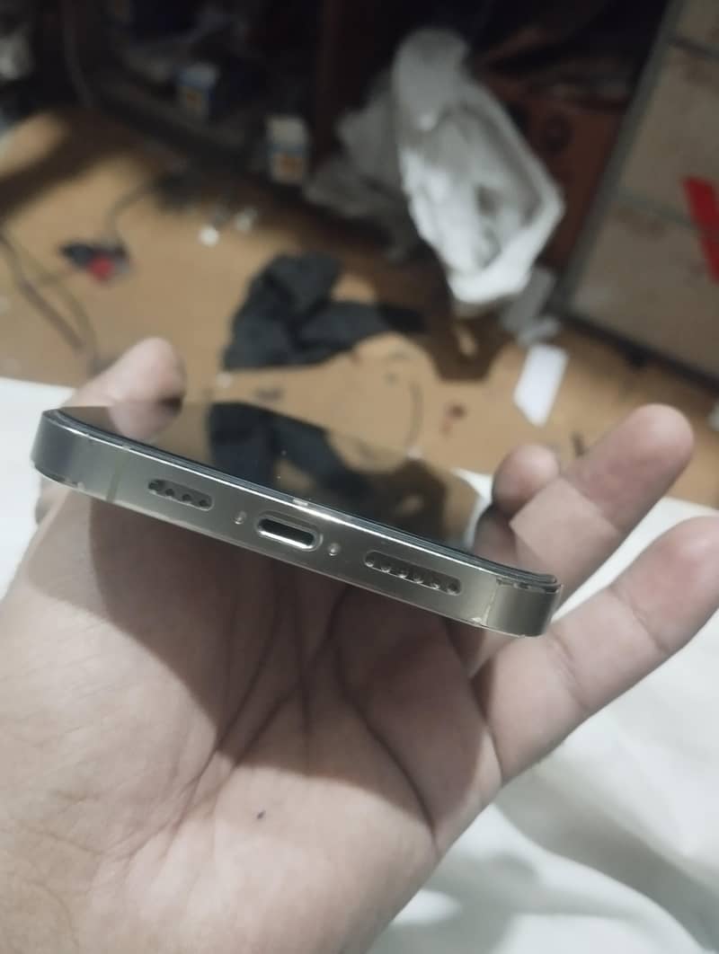Apple iPhone 14 Pro Max 3