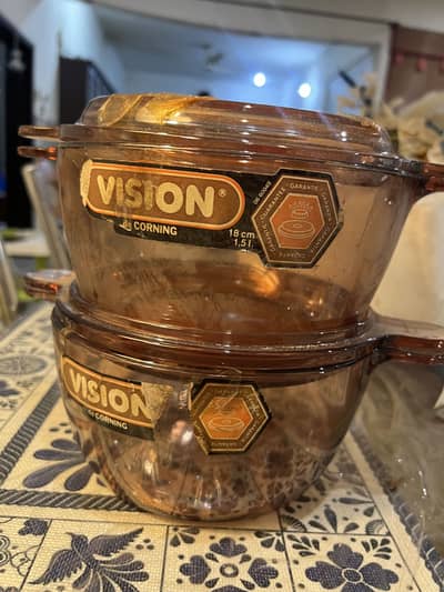 Serving bowls