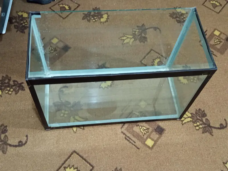 fiber glass aquarium for sale strong stealth glass size(2ft*1ft*1.8ft) — photo 2