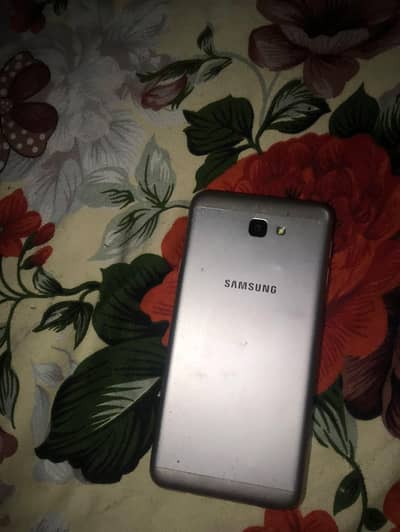 Samsung Mobile J7
