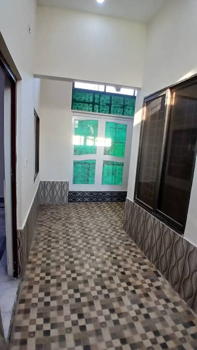 10 MARLA 2ND FLOOR UPPER PORTION FOR RENT IN ALLAMA IQBAL TOWN