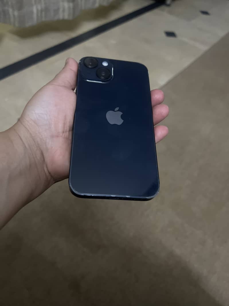Apple iPhone 14 3