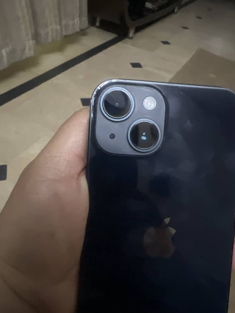 Apple iPhone 14 4