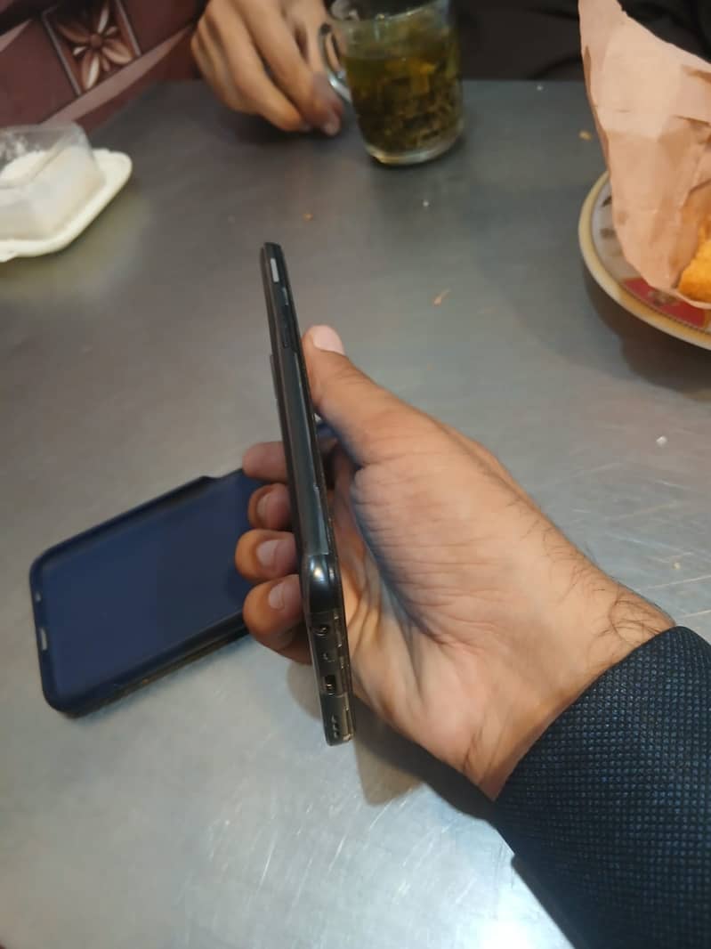 OPPO A16 3