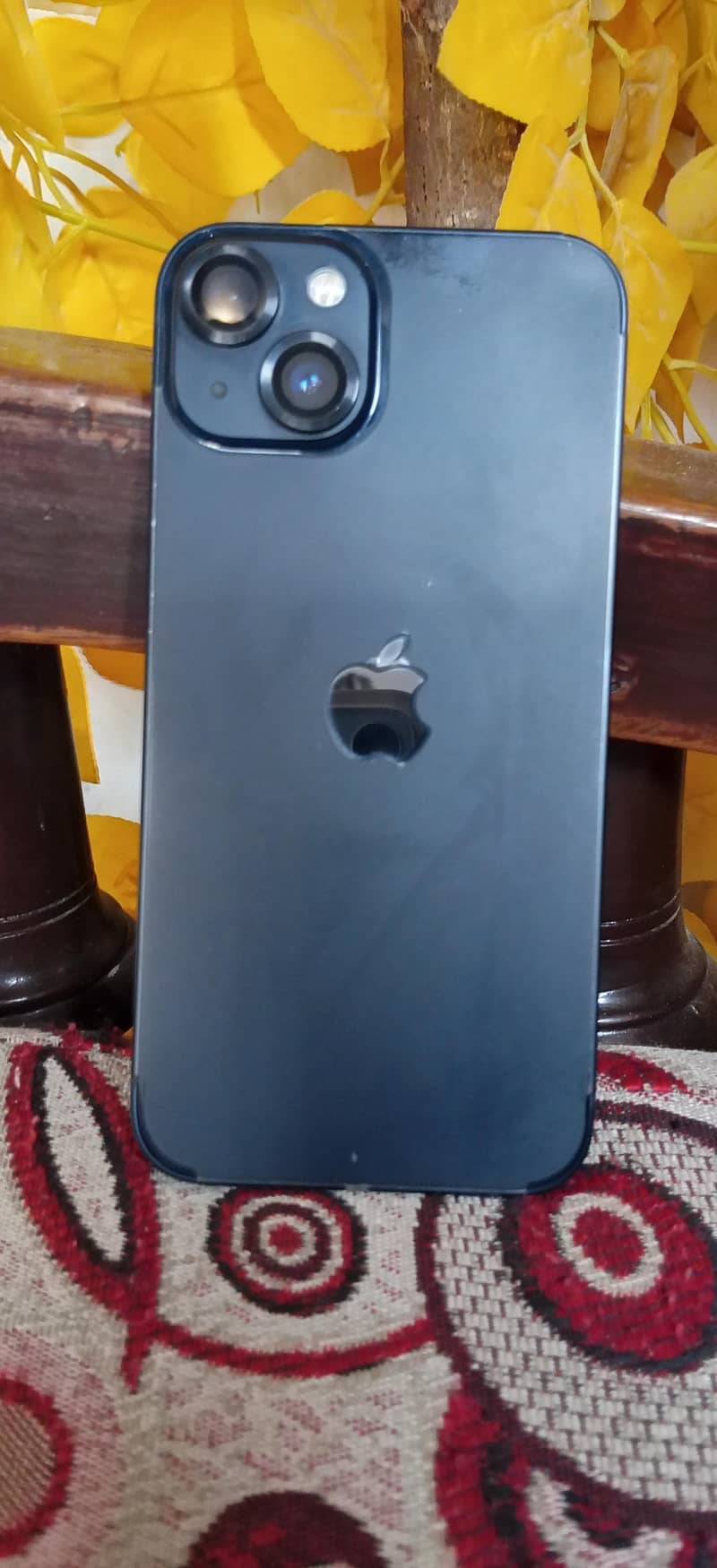 Apple iPhone 13 6
