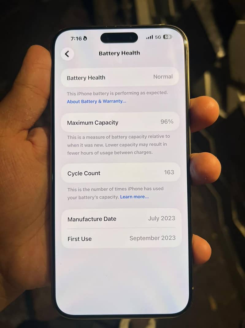 Apple iPhone 15 Pro Max 7