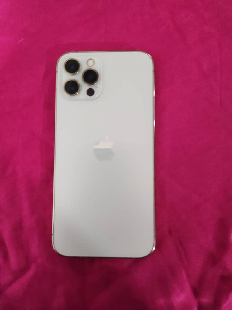 Apple iPhone 12 Pro 2