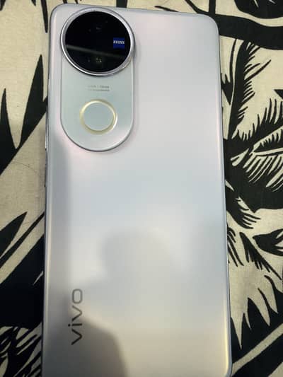 Vivo V50 12/ 512