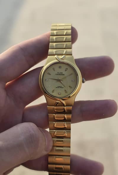 Fliar collection watch