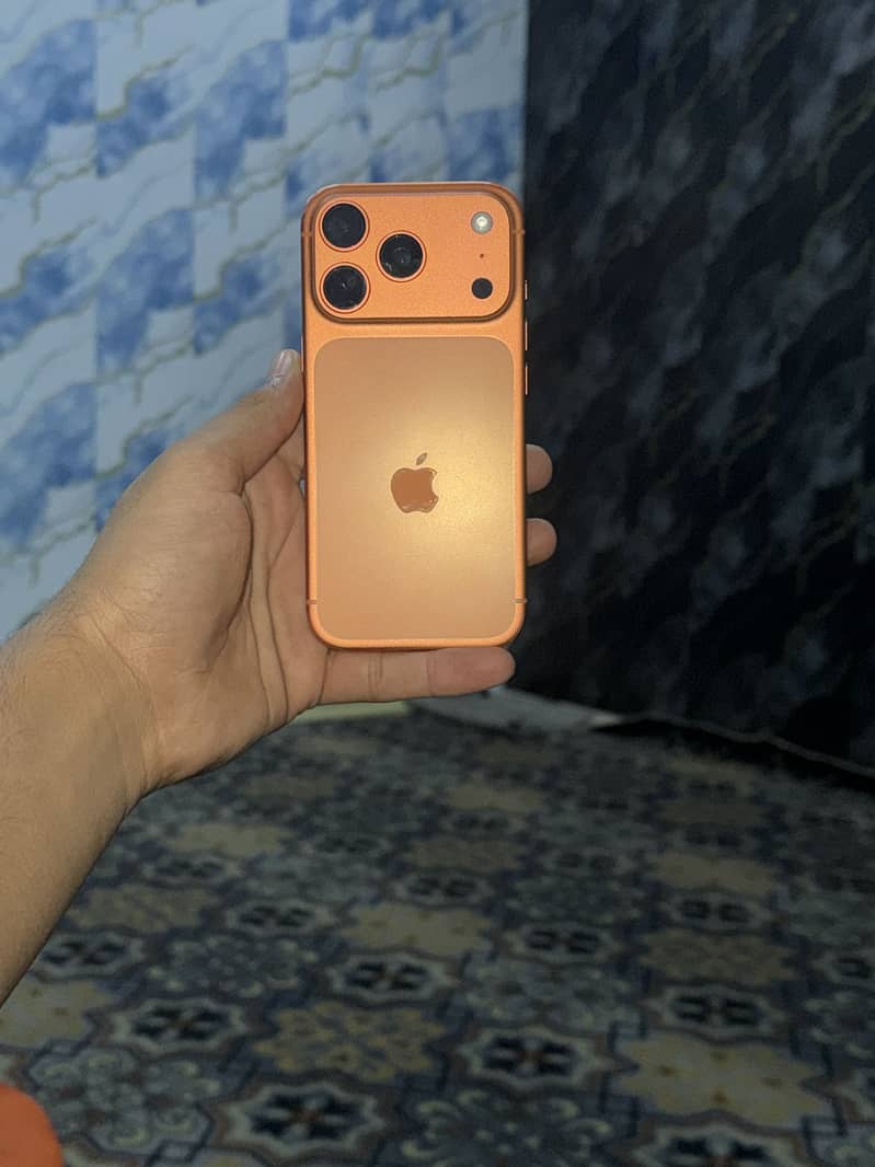 Apple iPhone 17 Pro 1