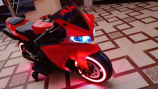 Kid's bike (Yamaha R1 kids battery operated electric Ride