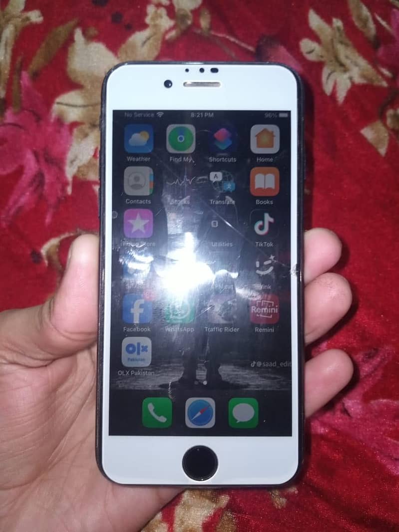 Apple iPhone 7 0