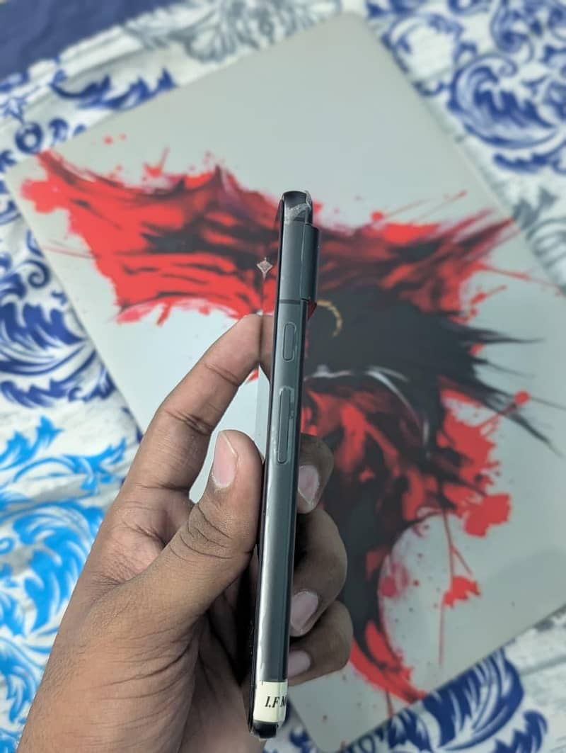 Google Pixel 8 2