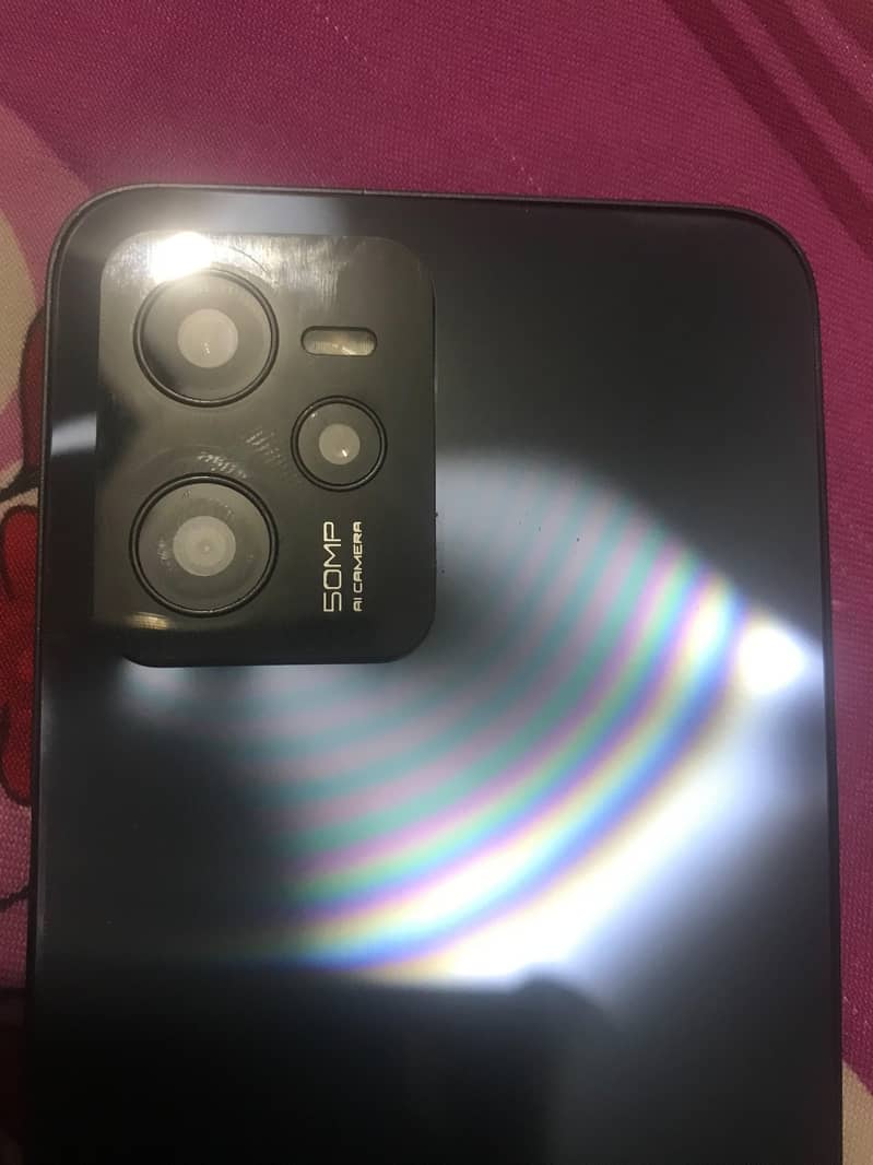 Realme C35 3