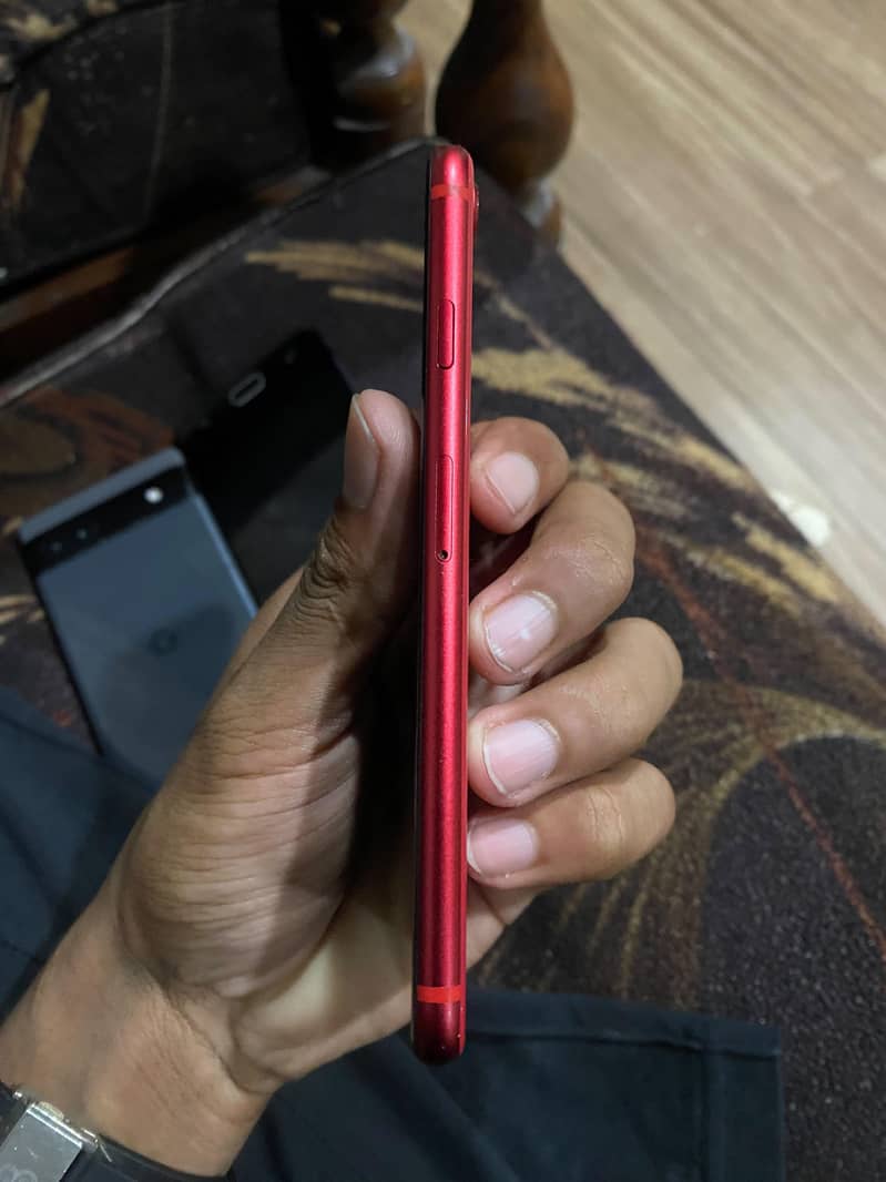 Apple iPhone SE 7