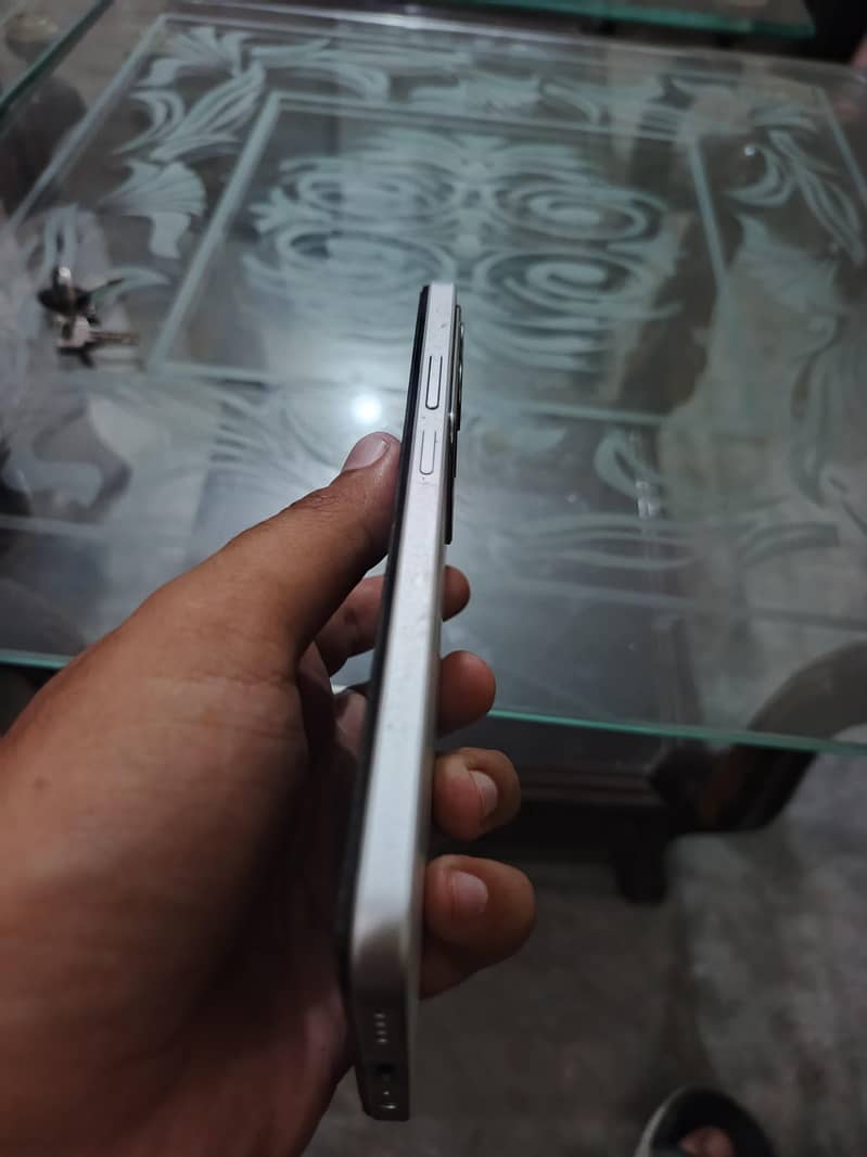 Realme C71 3