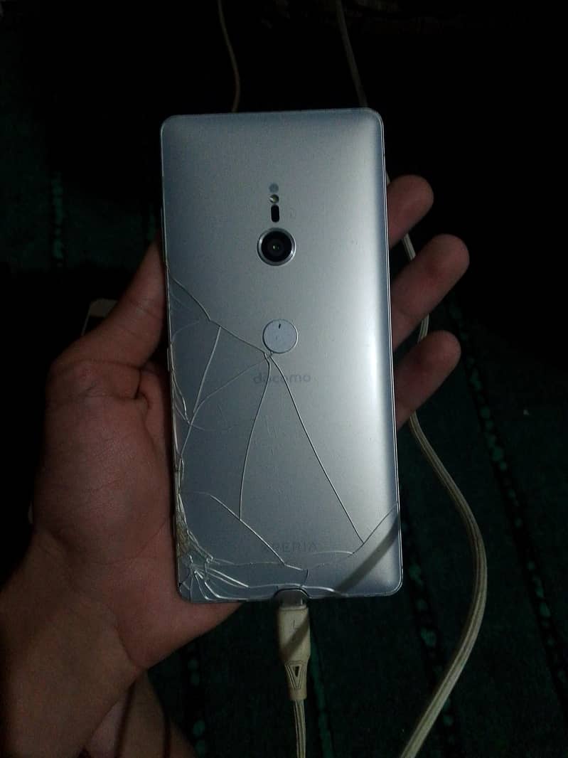 Sony XZ3 1