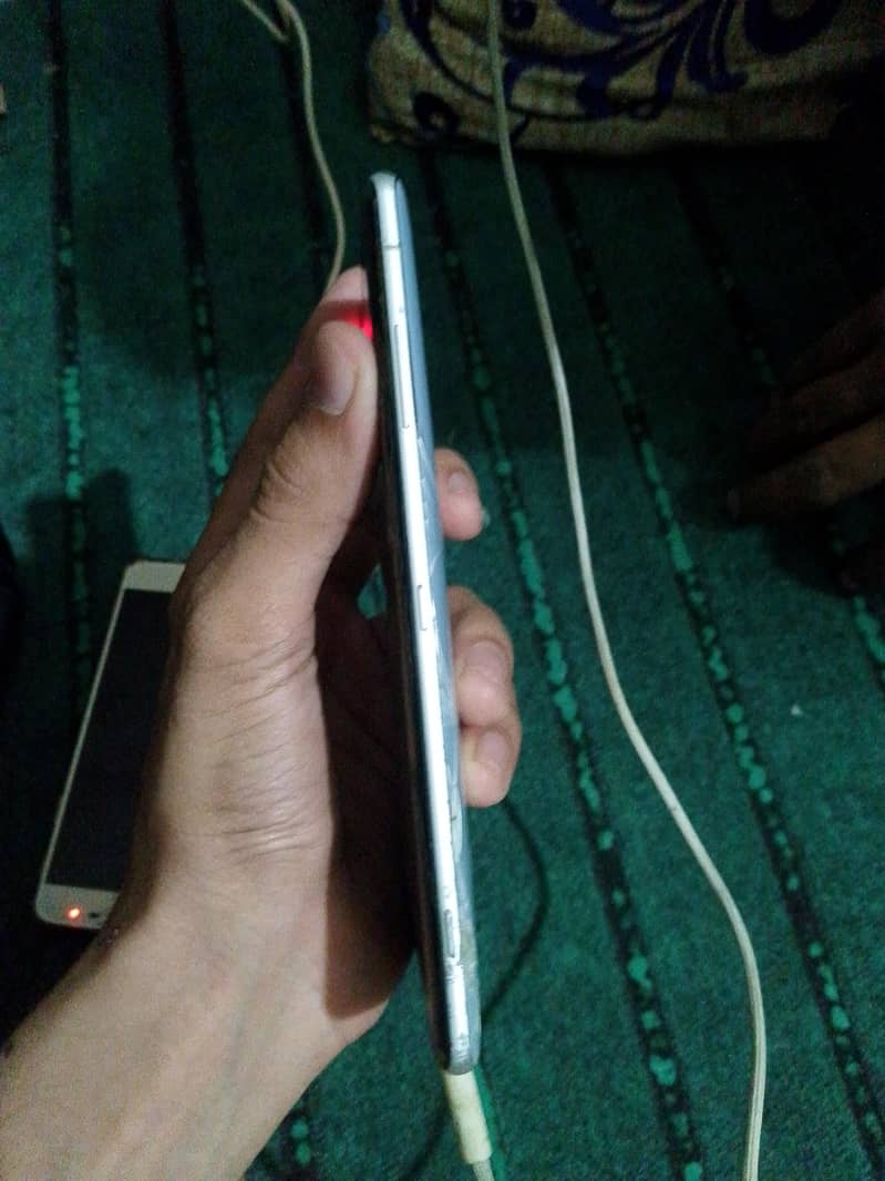 Sony XZ3 2