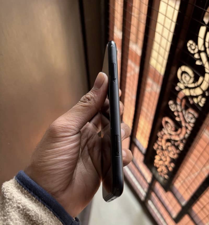 Apple iPhone XR 2