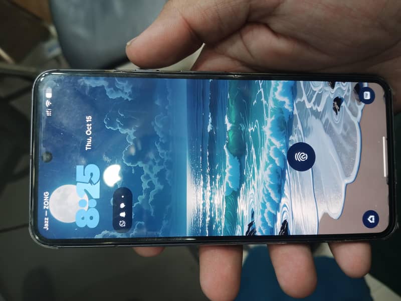 Google Pixel 8 3