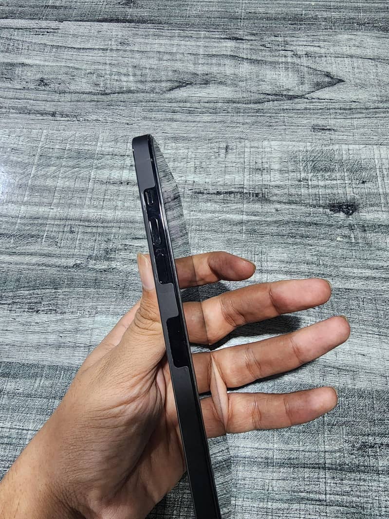 Apple iPhone 14 Pro Max 2