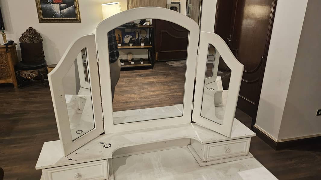 Vintage Vanity Dressing Table 3
