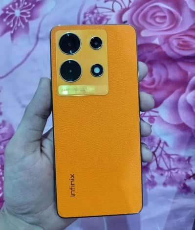 Infinix Note 30