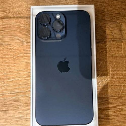 Apple iPhone 15 Pro Max 0