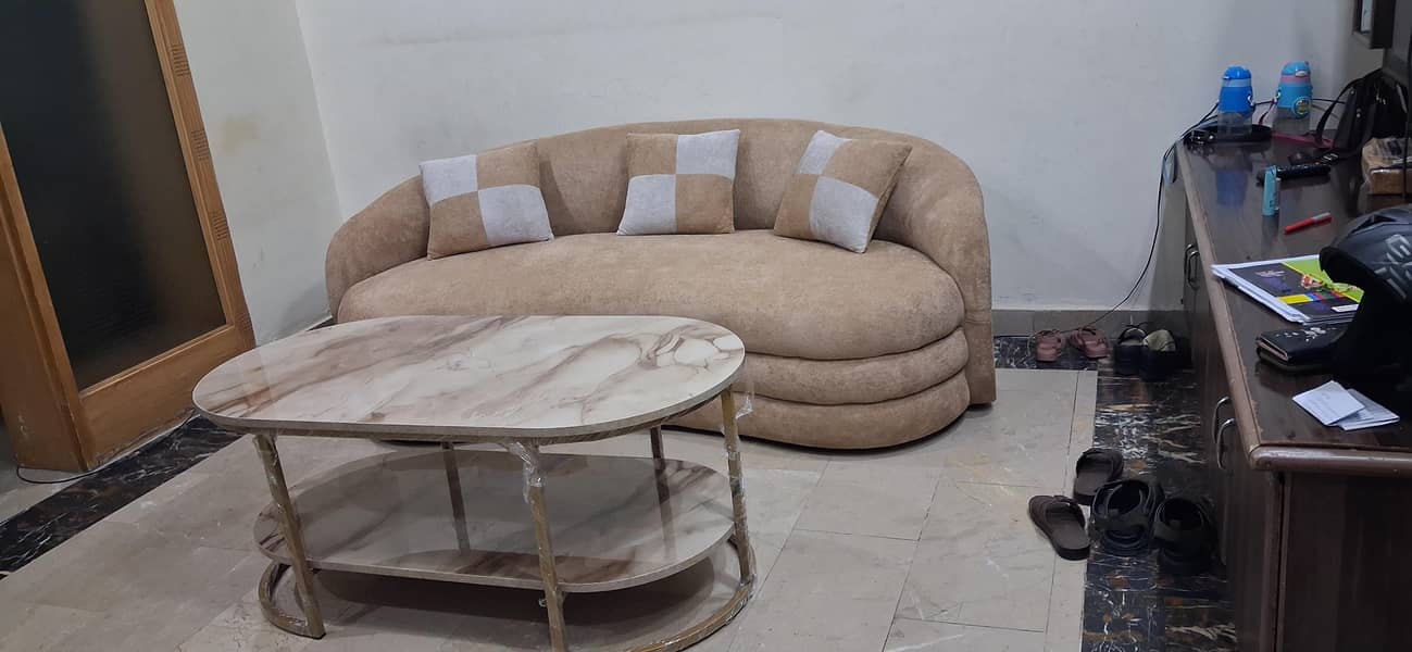 3 seater sofa 0