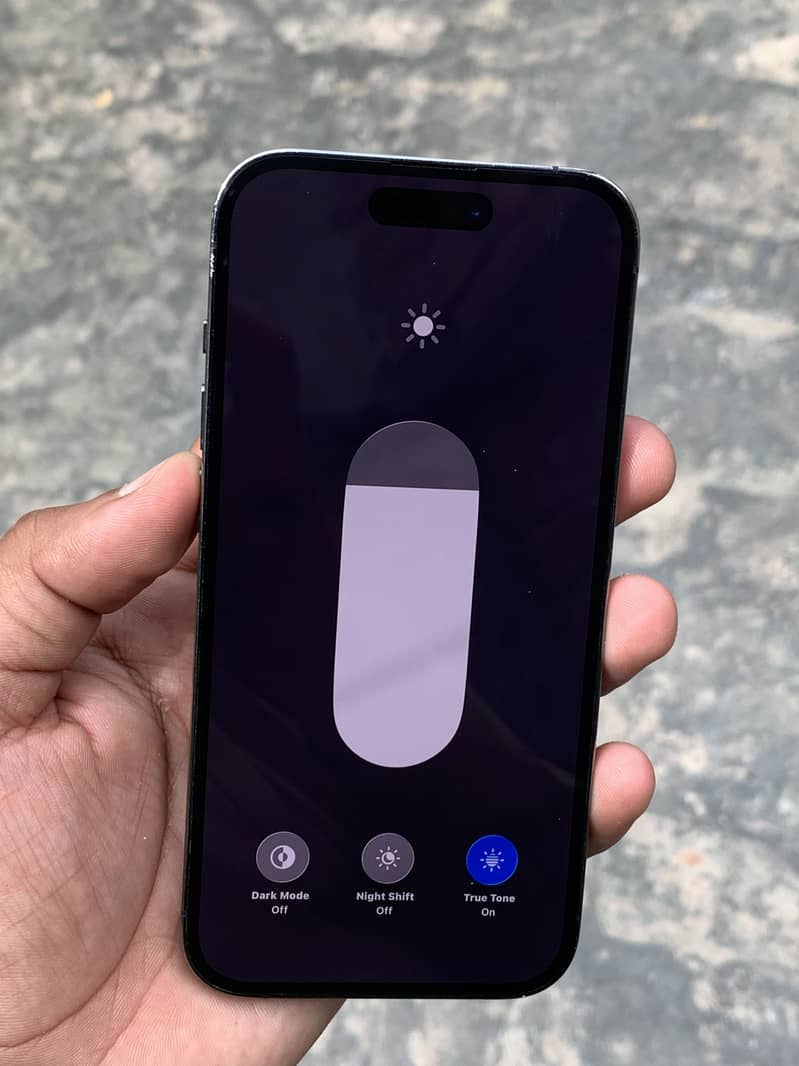 Apple iPhone 14 Pro 2