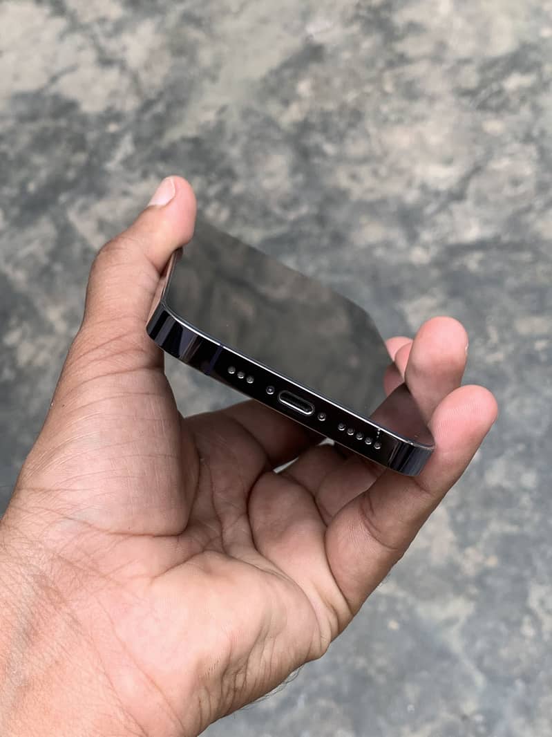 Apple iPhone 14 Pro 7