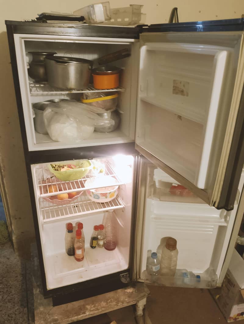 pell refrigerator 1