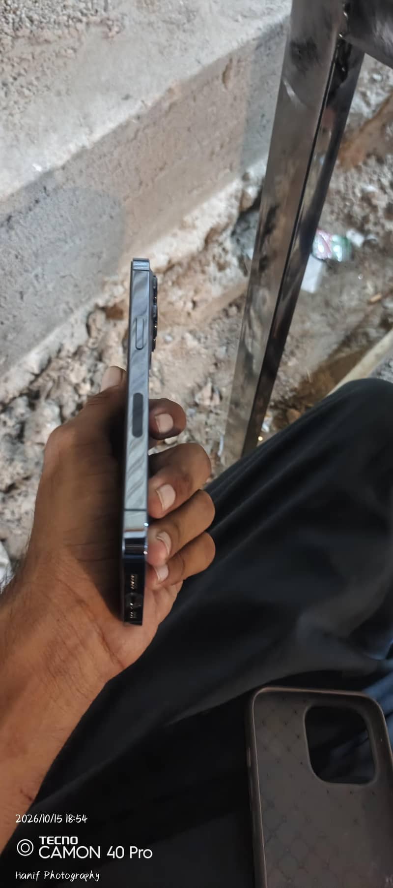 Apple iPhone 13 Pro 2