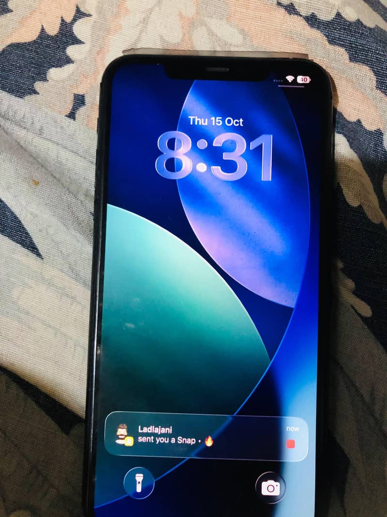 Apple iPhone 11 Pro Max 0