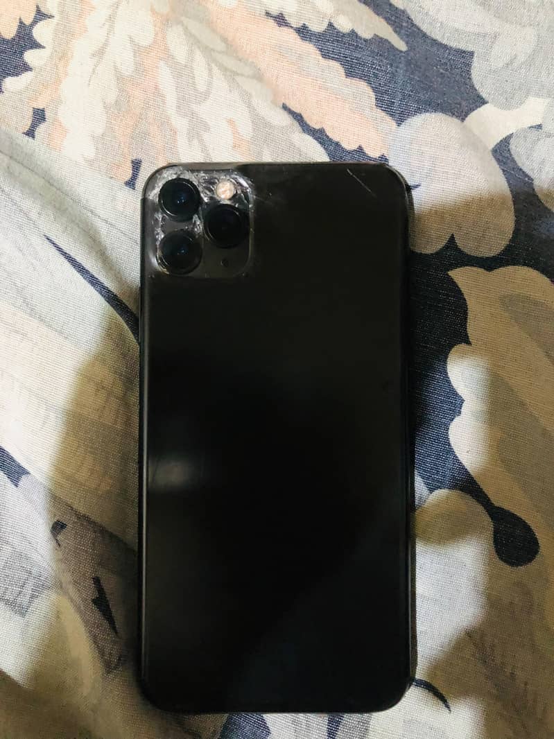Apple iPhone 11 Pro Max 1