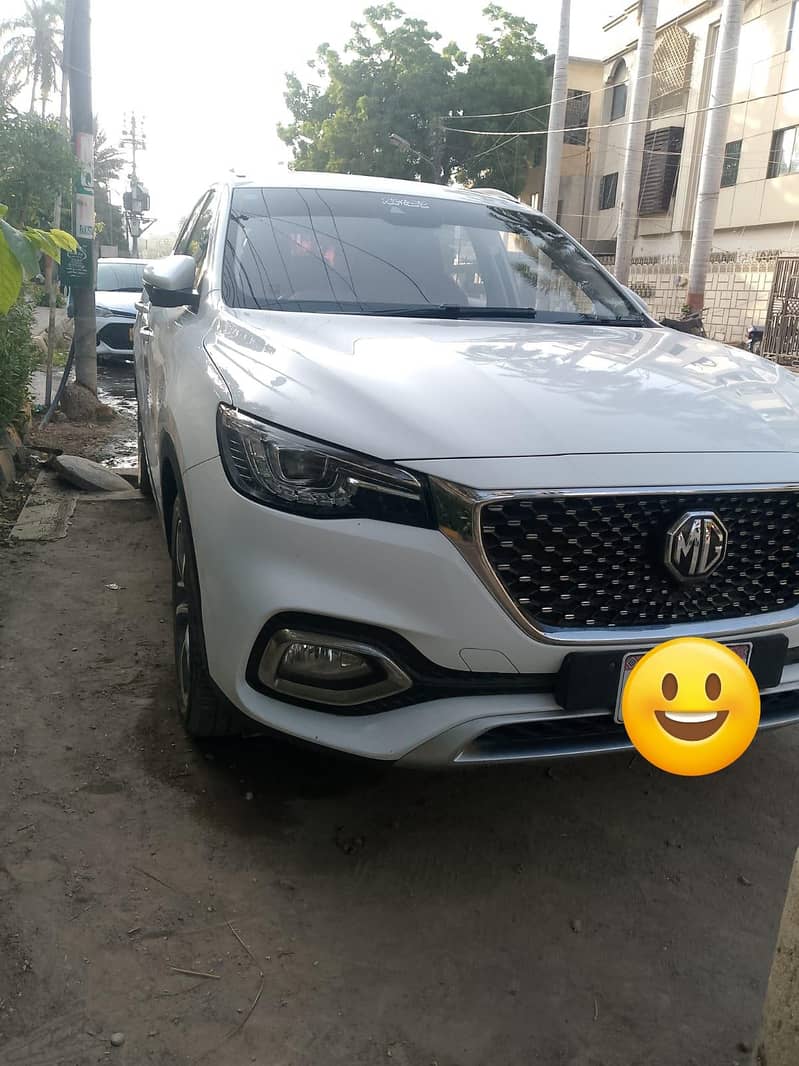 MG HS 2024 2