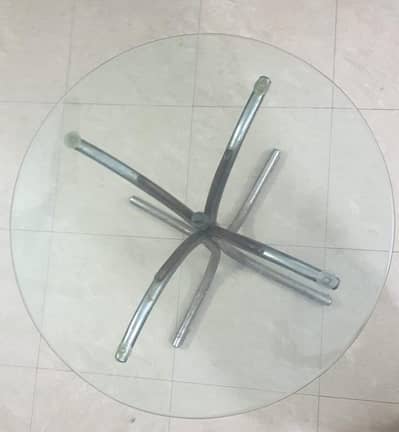 Central Table Dining Table